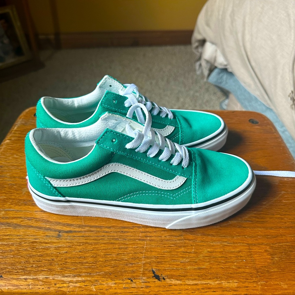Old Skool Vans in “Ultramarine”